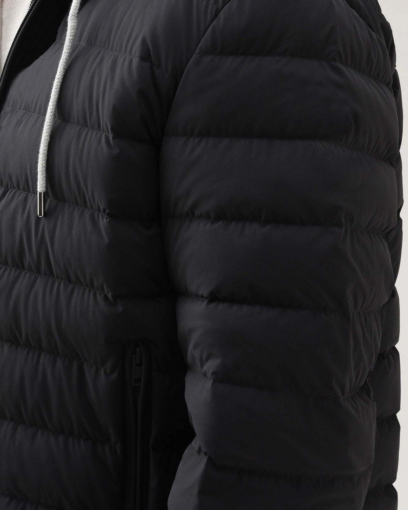 BLACK PUFFER JACKET
